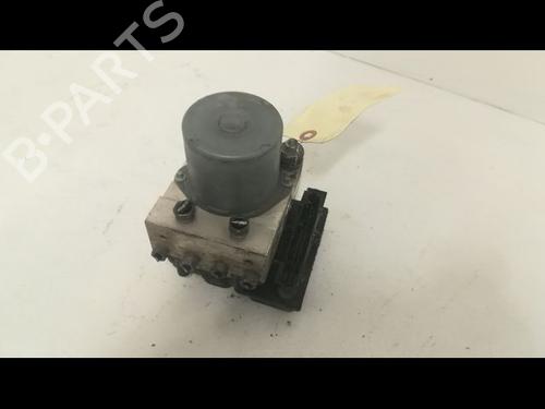 Used ABS pump CITROËN C4 I (LC_) 1.6 16V (109 hp) 9605240