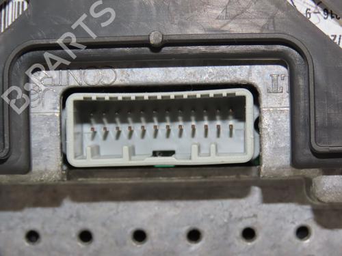 instrument-cluster-renault-scenic-ii-jm01_-2003-2004-2005-2006-2007-2008-2009-2010-31120507 main image