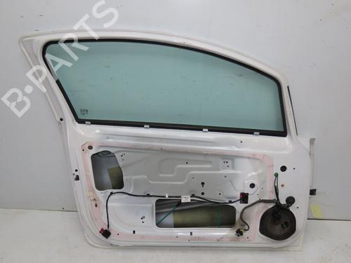 Used Left front door OPEL CORSA E (X15) 1.3 CDTI (08, 68) (75 hp) 28968604