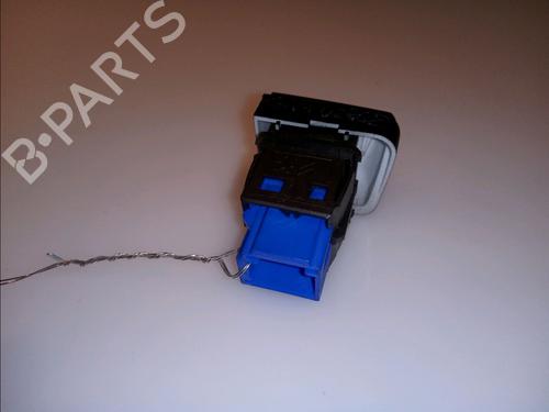Used Warning switch Warning switch PEUGEOT 2008 I (CU_) 1.2 THP 110 / PureTech 110 (110 hp) 11100751 11100751