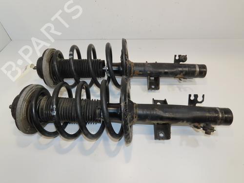 Used Right front shock absorber Right front shock absorber VW TRANSPORTER T5 Bus (7HB, 7HJ, 7EB, 7EJ) 1.9 TDI (105 hp) 28829780 28829780