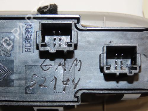 Left front window switch CITROËN C5 III (RD_) 2.0 HDi (RDRHD8, RDRHDJ, RDRHR8, RDRHRJ) | BP28831723I27