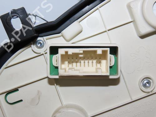 Instrument cluster PEUGEOT 206+ (2L_, 2M_) 1.4 HDi eco 70 | BP28830464C47 