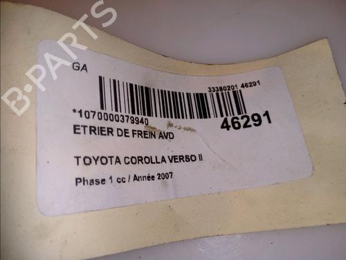 Used Right front brake caliper TOYOTA COROLLA Verso (ZER_, ZZE12_, R1_) 2.2 D-4D (AUR10_, AUR10R) (177 hp) 14877756