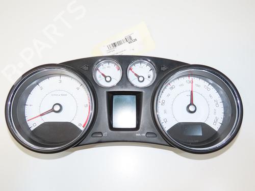 Used Instrument cluster Instrument cluster 39601720 39601720
