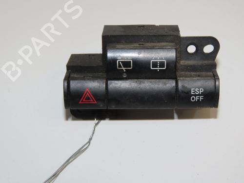 Used Warning switch Warning switch CHRYSLER 300C Touring (LX, LE) 3.0 CRD (218 hp) 36682275 36682275