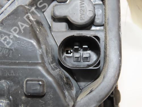 Right taillight SEAT LEON (5F1) 2.0 TDI | BP38548169C35 - Image 3