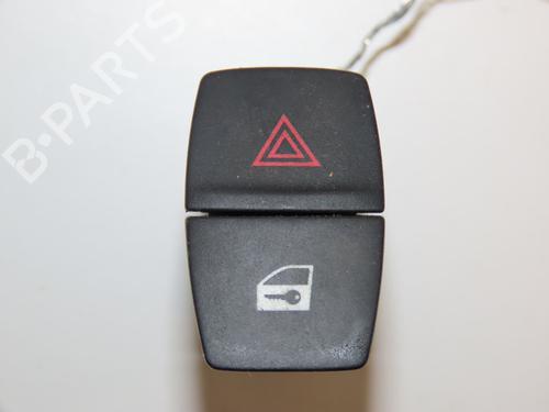 Used Warning switch Warning switch BMW 1 (F20) 116 d (116 hp) 22524619 22524619