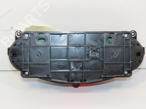 Climate control TOYOTA YARIS (_P13_) 1.5 Hybrid (NHP130_) | BP29318770I5 