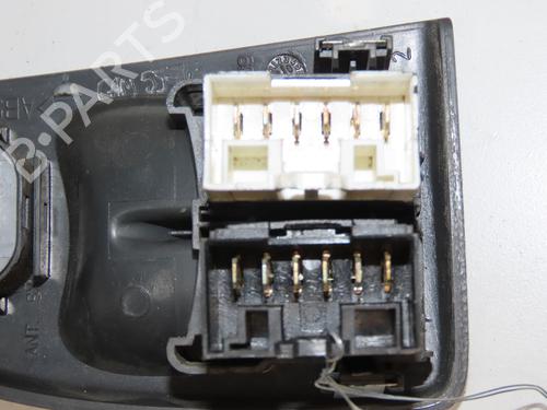 Left front window switch FIAT DUCATO Van (244_) 2.3 JTD | BP33836483I27 - Image 5