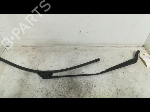 Used Front windshield wiper arm PEUGEOT 407 (6D_) 2.0 HDi 135 (6DRHRH, 6DRHRE, 6DRHRG, 6DRHRJ) (136 hp) 14881274