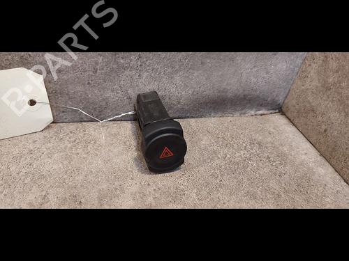 Used Warning switch Warning switch DACIA SANDERO 1.5 dCi (75 hp) 9615932 9615932