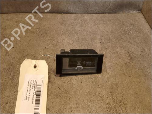 Used Licence plate light Licence plate light FIAT MULTIPLA (186_) 1.9 JTD (186AXE1A) (120 hp) 14880755 14880755