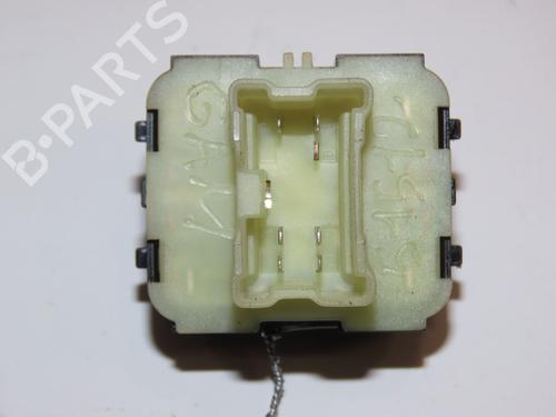 Left front window switch RENAULT CLIO IV (BH_) 0.9 TCe 90 (BHNF, BHMA, BHMH, BHJK, BHJR) | BP26404420I27