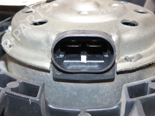 Used Radiator fan RENAULT SCÉNIC II (JM0/1_) 2.0 dCi (JM1K) (150 hp) 28967137