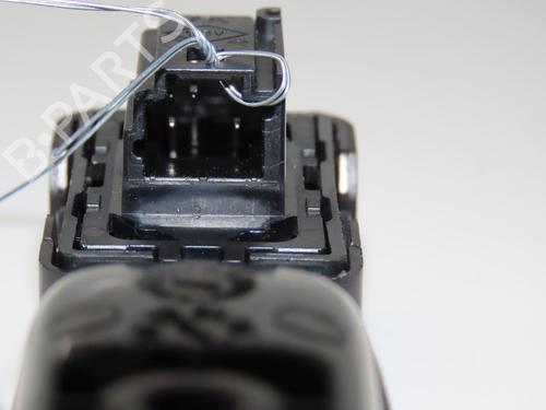 Left front window switch RENAULT CLIO V (B7_) 1.0 TCe 90 (B7MT) | BP36758235I27 - Image 3