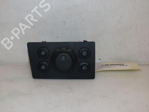 Used Headlight switch OPEL ZAFIRA / ZAFIRA FAMILY B (A05) 1.7 CDTI (M75) (110 hp) 16781371