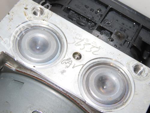 ABS pump RENAULT MEGANE IV Hatchback (B9A/M/N_) 1.2 TCe 100 (B9MS) | BP33561793M43 - Image 8