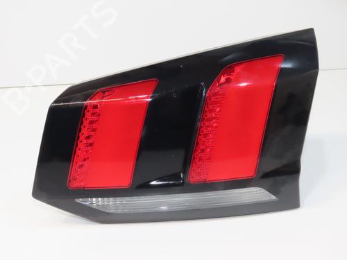 Used Right tailgate light Right tailgate light PEUGEOT 5008 II (MC_, MJ_, MR_, M4_) 1.6 BlueHDi 120 (MCBHZH, MCBHZW) (120 hp) 33860724 33860724