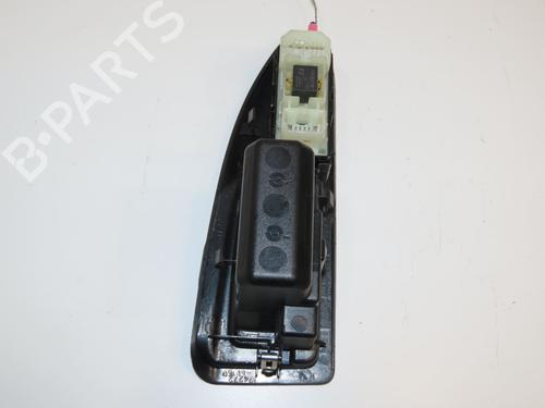 Used Left rear window switch Left rear window switch 28832031 28832031