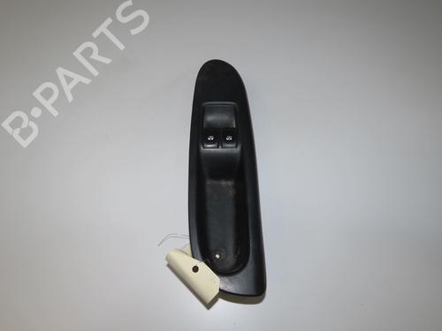 Venstre fortil elrude kontakt RENAULT CLIO II (BB_, CB_) 1.5 dCi (B/C2J) (68 hp) 31748006