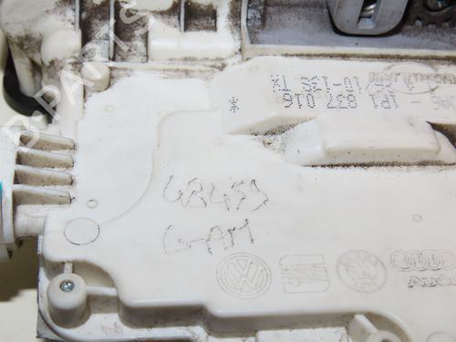 Front right lock SEAT LEON (1P1) 1.6 TDI | BP17868488C97 