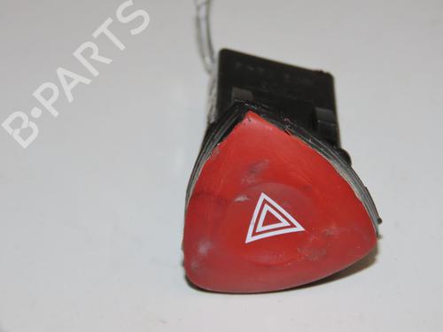 Bouton de warning Bouton de warning RENAULT MASTER II Van (FD) 2.5 dCi (FD01, FD02, FD21, FD22, FD31, FD32, FD3Y, FD71,... (120 hp) 36395847 36395847