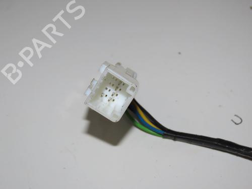 left-mirror-dacia-duster-hs_-2010-2011-2012-2013-2014-2015-2016-2017-2018-32486165 main image