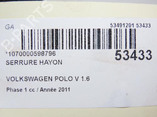Used Tailgate lock VW POLO V (6R1, 6C1) 1.6 TDI (90 hp) 28832240
