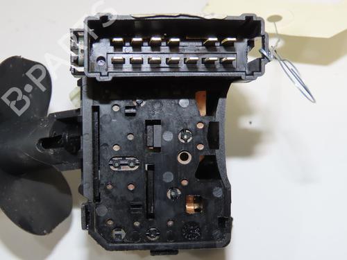 Steering column stalk NISSAN PRIMASTAR Van (X83) 2.0 dCi 115 | BP31274364I23