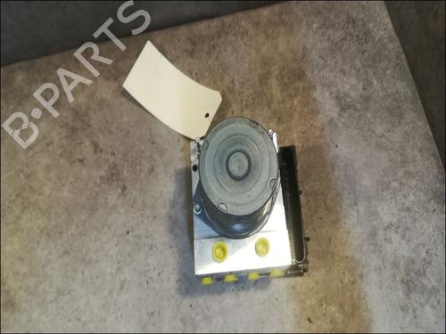 Used ABS pump RENAULT CLIO III (BR0/1, CR0/1) 1.5 dCi (BR17, CR17) (86 hp) 23173632