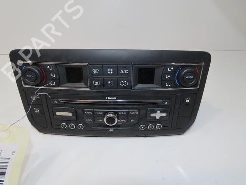 radio-citroen-c5-iii-break-rw_-2008-2009-2010-2011-2012-2013-2014-2015-2016-2017-36682302 main image