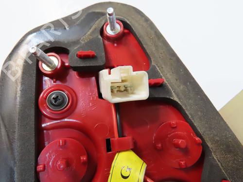 left-tailgate-light-kia-sportage-iii-sl-2009-2010-2011-2012-2013-2014-2015-2016-2017-36367734 main image