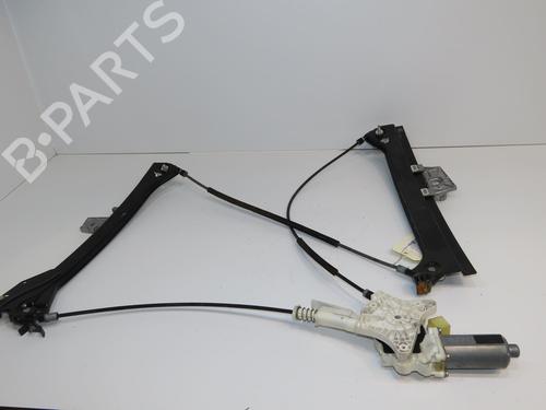 Elevalunas delantero derecho Elevalunas delantero derecho MERCEDES-BENZ CLK (C209) CLK 200 Kompressor (209.342) (163 hp) 37596728 37596728
