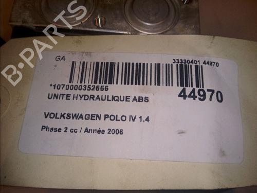 Used ABS pump VW POLO IV (9N_, 9A_) 1.4 TDI (70 hp) 23173648