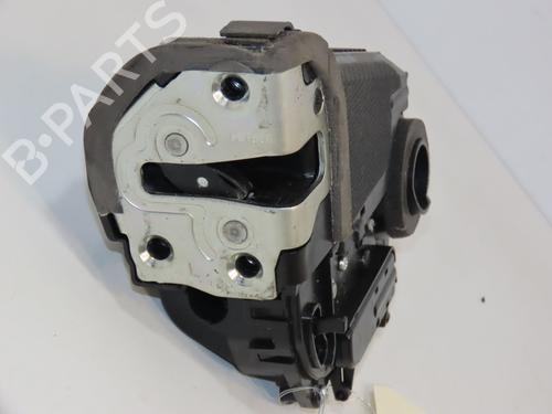 Venstre bak lås TOYOTA YARIS (_P9_) 1.3 VVT-i (SCP90_, SCP90R) (87 hp) 18153458