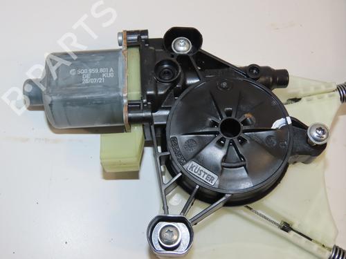 Front right window mechanism VW T-ROC (A11, D11) 2.0 TDI | BP28968449C23 - Image 8