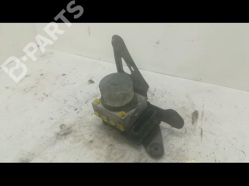 Used ABS pump RENAULT MEGANE II (BM0/1_, CM0/1_) 1.9 dCi (BM0G, CM0G) (120 hp) 9600108