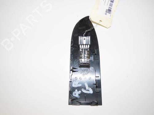 Left rear window switch SUZUKI GRAND VITARA II (JT, TE, TD) 1.9 DDiS All-wheel Drive (JT419, TD44, JB419WD, JB419XD,... | BP32076150I29 - Image 2