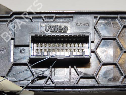 Left front window switch RENAULT MEGANE IV Grandtour (K9A/M/N_) 1.2 TCe 130 (K9MR) | BP40241066I27 - Image 3