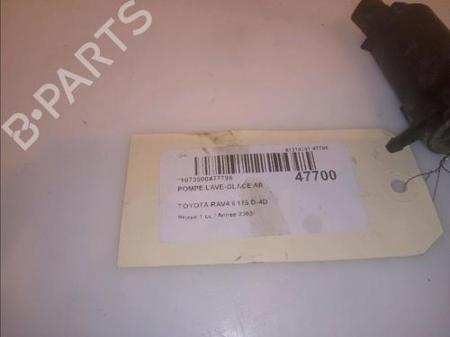 Used Washer pump Washer pump TOYOTA RAV 4 II (_A2_) 2.0 D 4WD (CLA20_, CLA21_, CLA20R, CLA21R) (116 hp) 15657461 15657461
