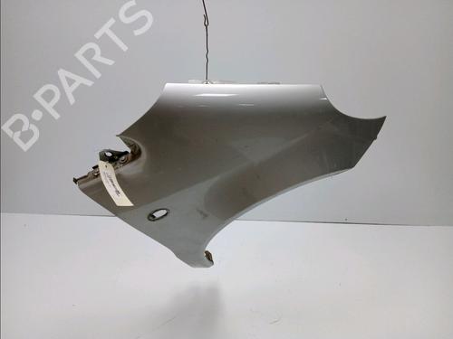 Used Right front fenders Right front fenders 11101900 11101900