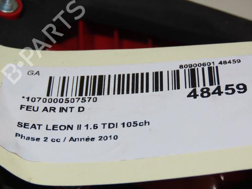 Right tailgate light SEAT LEON (1P1) 1.6 TDI | BP17868687C80 