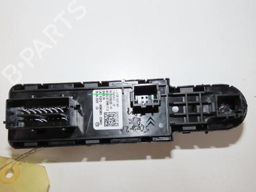 Left front window switch CITROËN C5 AIRCROSS (A_) 1.5 BlueHDi 130 (ACYHZJ, ACYHZR) | BP39660519I27 - Image 2