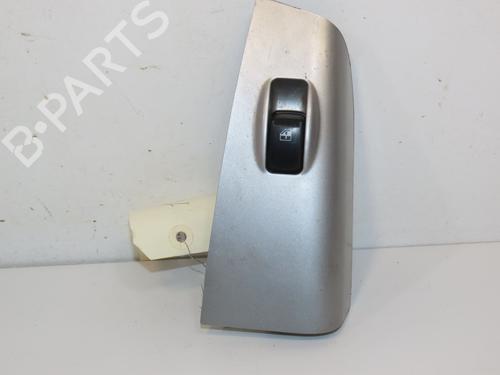 Used Right rear window switch KIA SPORTAGE II (JE_, KM_) 2.0 CRDi (140 hp) 28968907