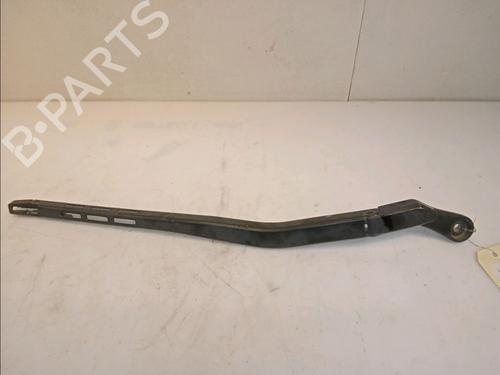 Used Front windshield wiper arm AUDI A4 B6 Avant (8E5) 2.5 TDI quattro (180 hp) 14881213