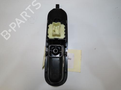 Left front window switch RENAULT TWINGO III (BCM_, BCA_) 1.0 SCe 70 (BCMB) | BP32657998I27 - Image 3