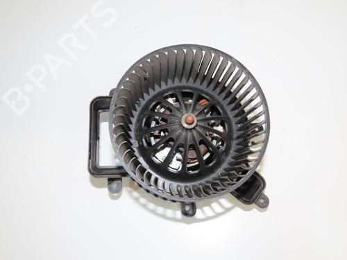 Used Heater blower motor Heater blower motor PEUGEOT 5008 (0U_, 0E_) 1.6 HDi (112 hp) 33008039 33008039