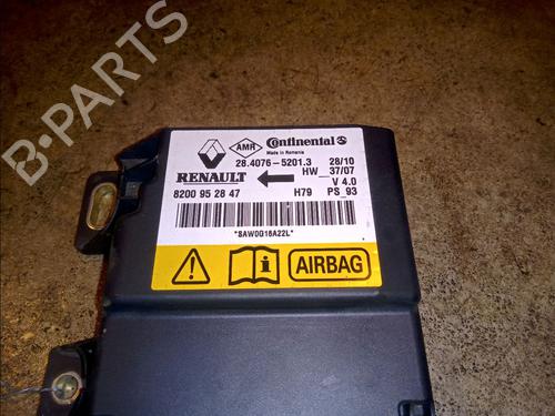 Used ECU airbags DACIA DUSTER (HS_) 1.5 dCi 4x4 (HSMC, HSMD) (110 hp) 10053261