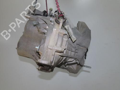 Used Gearbox RENAULT TWINGO III (BCM_, BCA_) 0.9 TCe 90 (BCM9, BCM2) (90 hp) 23436965